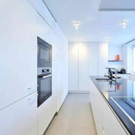 Tervuren 3 Br Appartement *