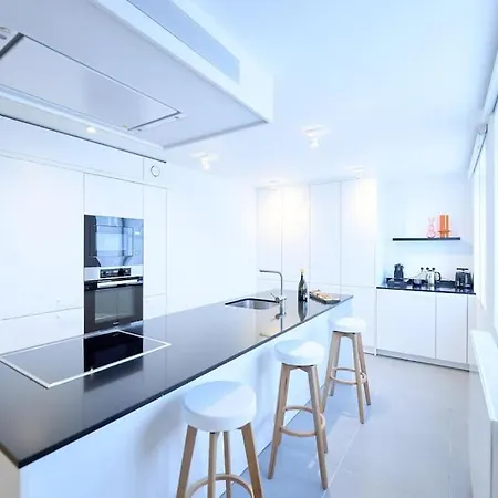 Tervuren 3 Br Appartement *